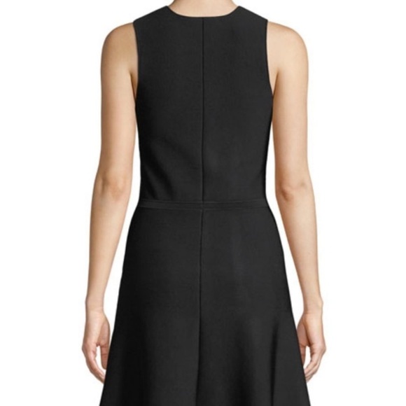 Theory black sleeveless dress, fully lined,size 4 in great condition, wool blend - Picture 5 of 5